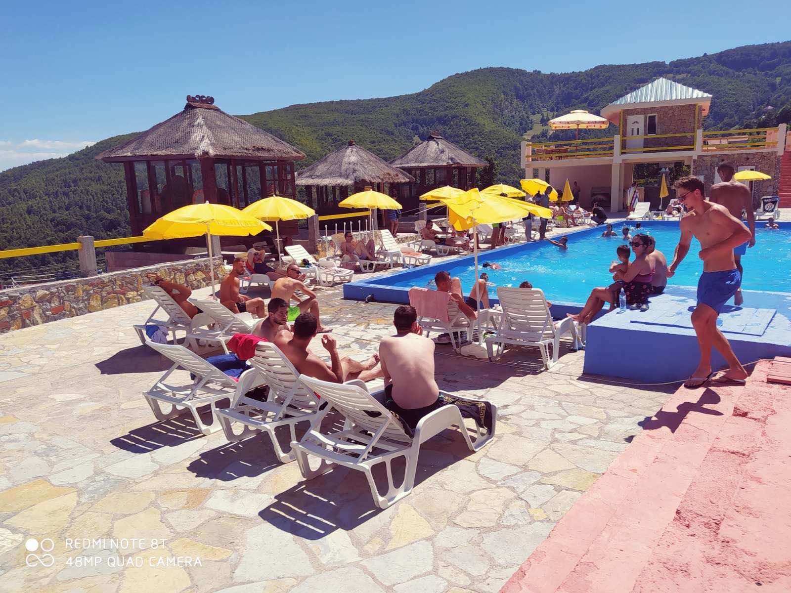 bali-mountian-resort-bazen (13)