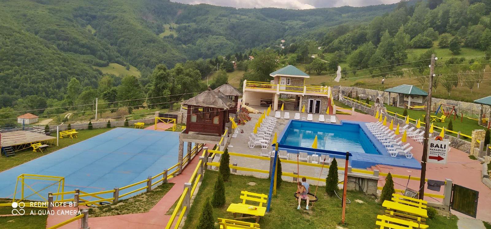 bali-mountian-resort-bazen (7)